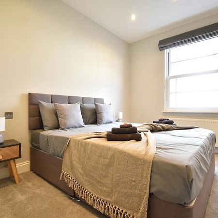 Stunning 2 Bed Apartment Londra Dış mekan fotoğraf