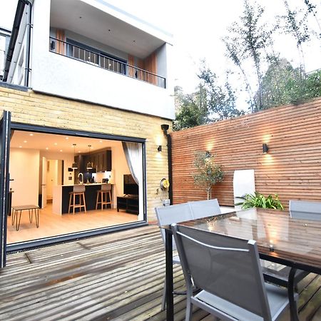 Stunning 2 Bed Apartment Londra Dış mekan fotoğraf