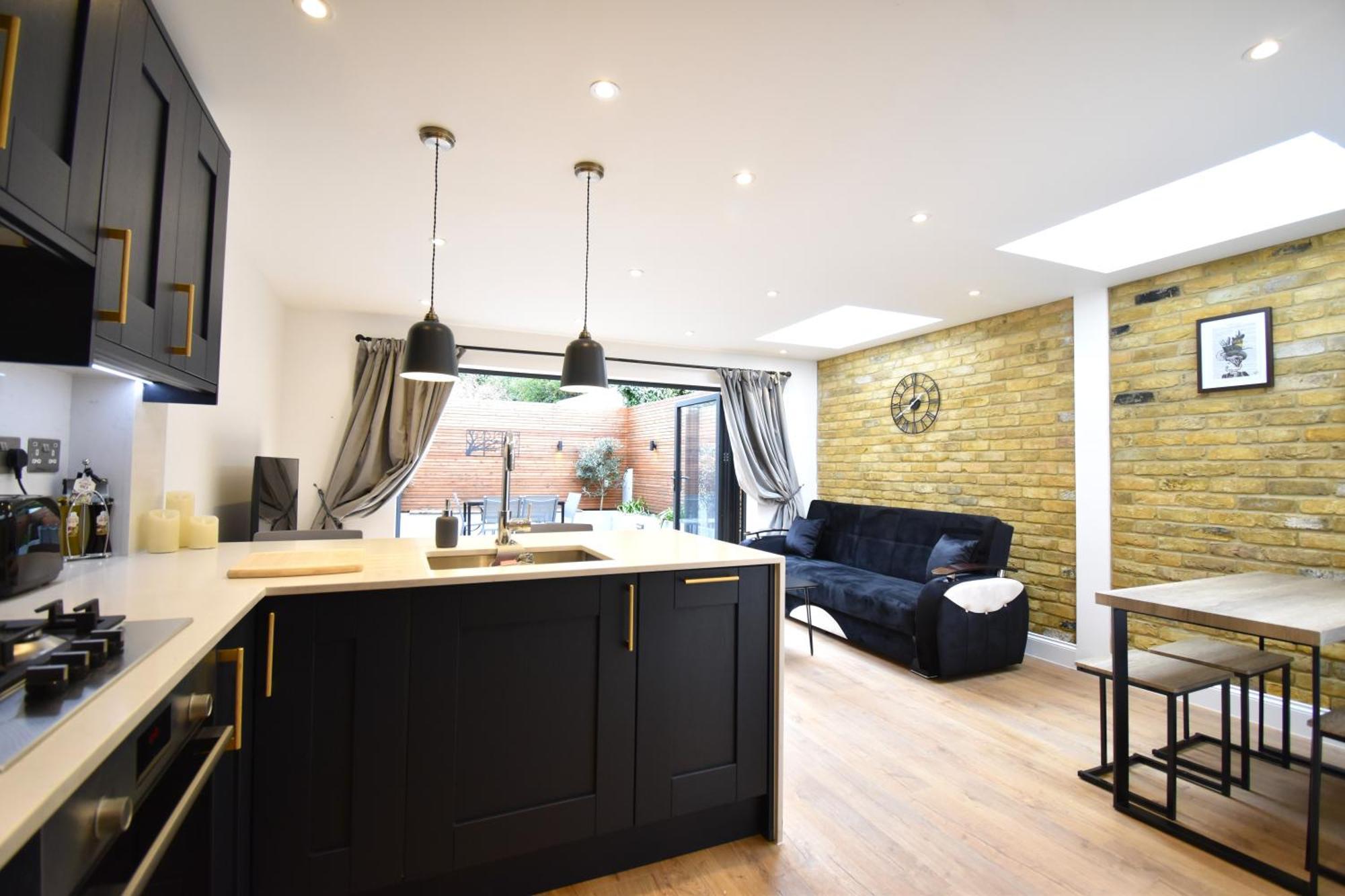Stunning 2 Bed Apartment Londra Dış mekan fotoğraf