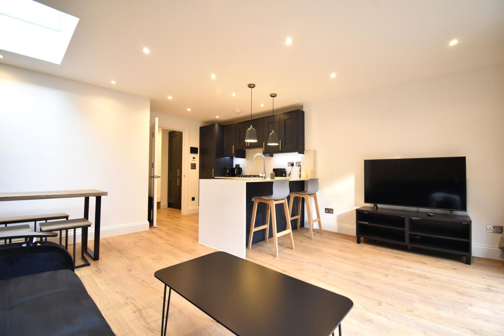 Stunning 2 Bed Apartment Londra Dış mekan fotoğraf