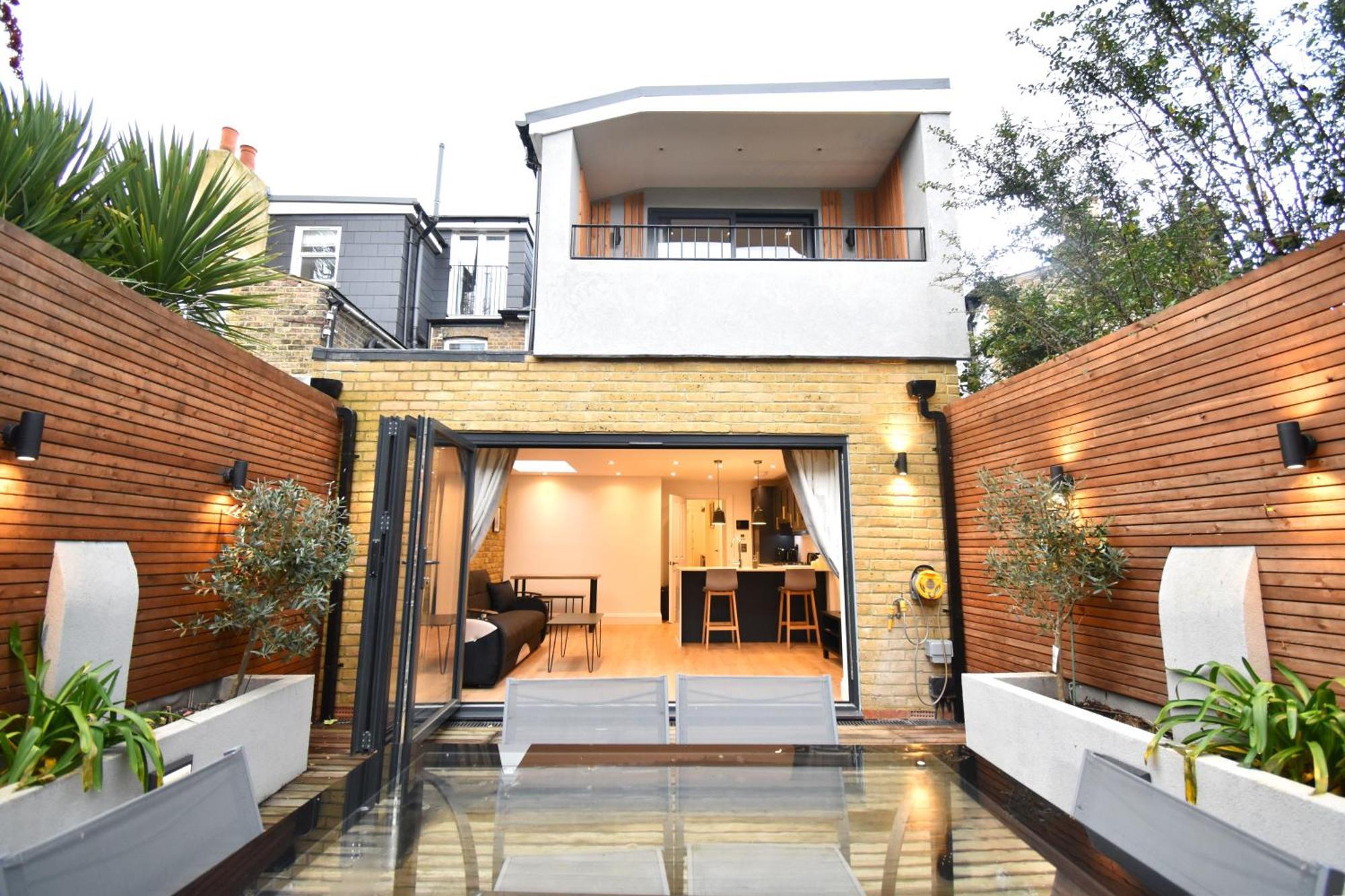 Stunning 2 Bed Apartment Londra Dış mekan fotoğraf
